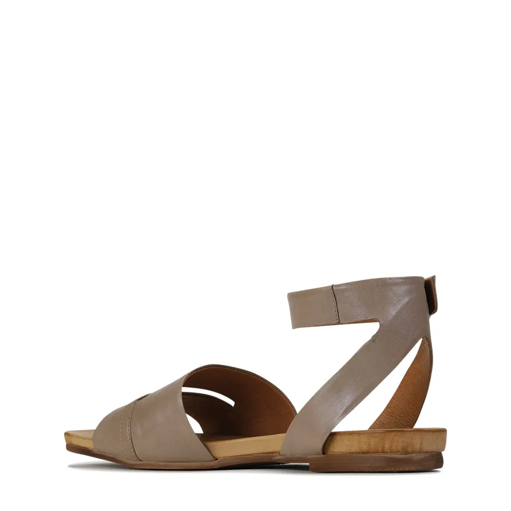 DAKOTA ANKLE STRAP SANDALS