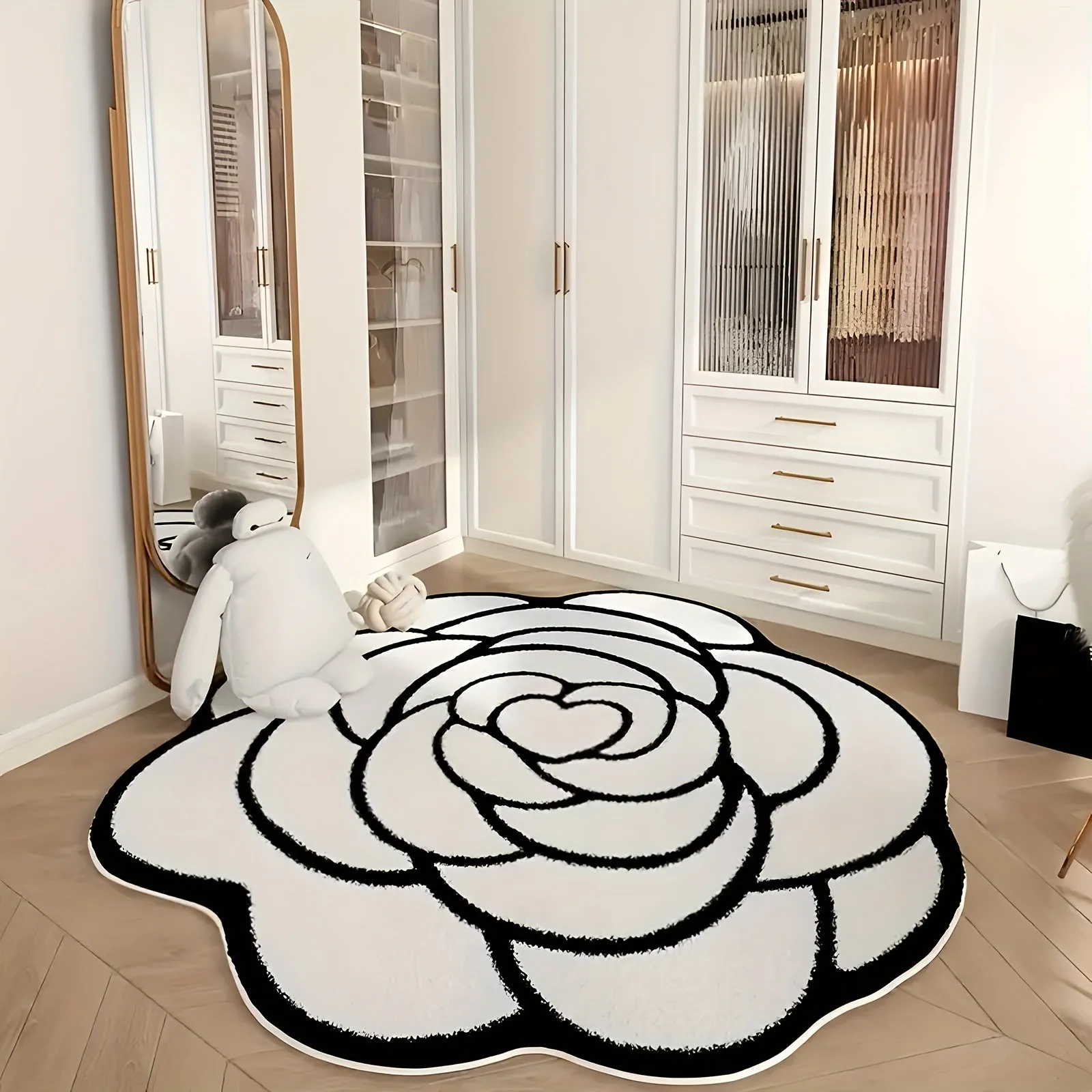 Thickened Fluffy Area Rug, Soft Imitation Cashmere Flower Carpet for Irregular Lounge, Washable and Suitable for Home Dressing Room and Plush Carpet