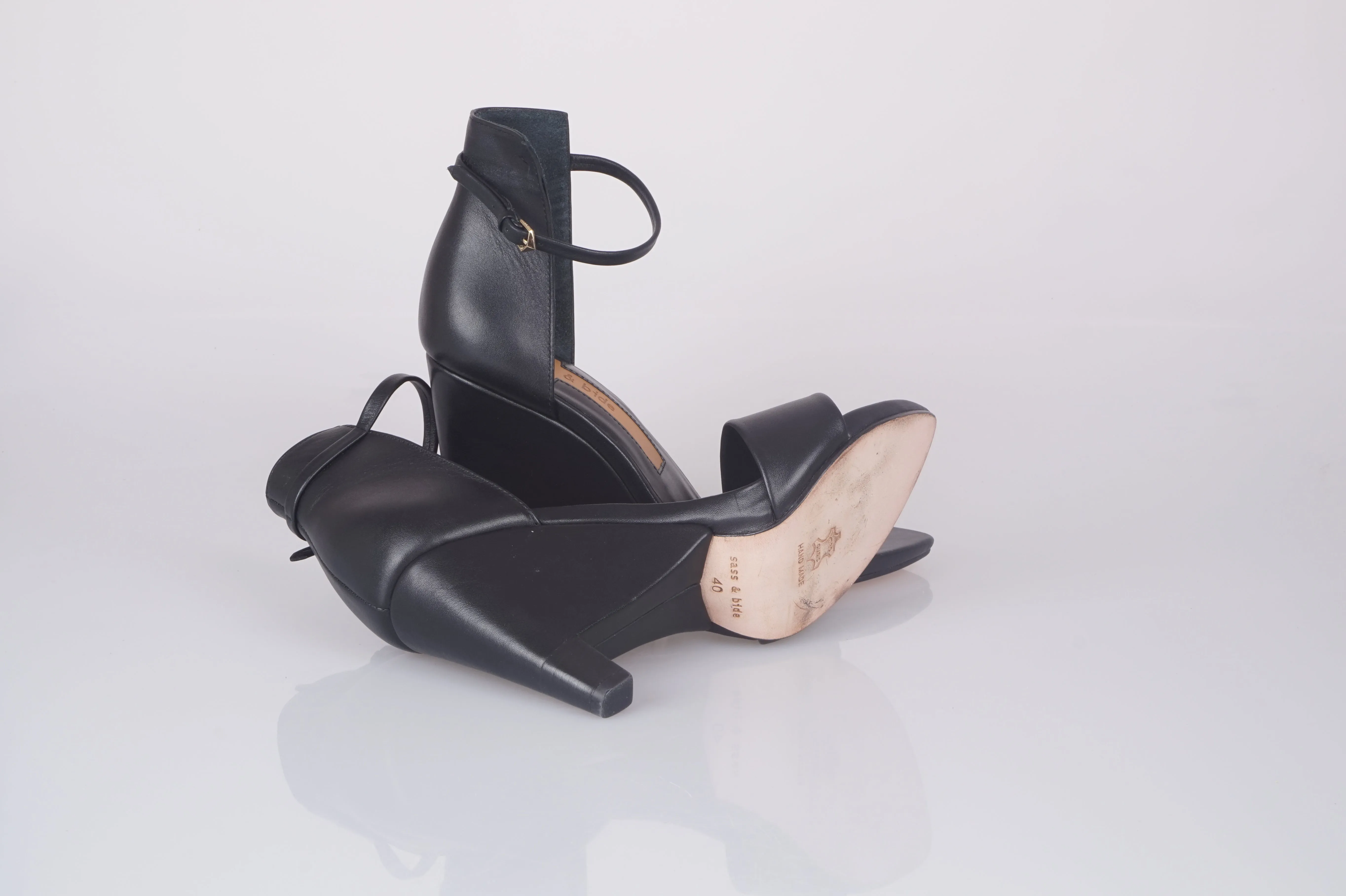 Your curious life black sandals