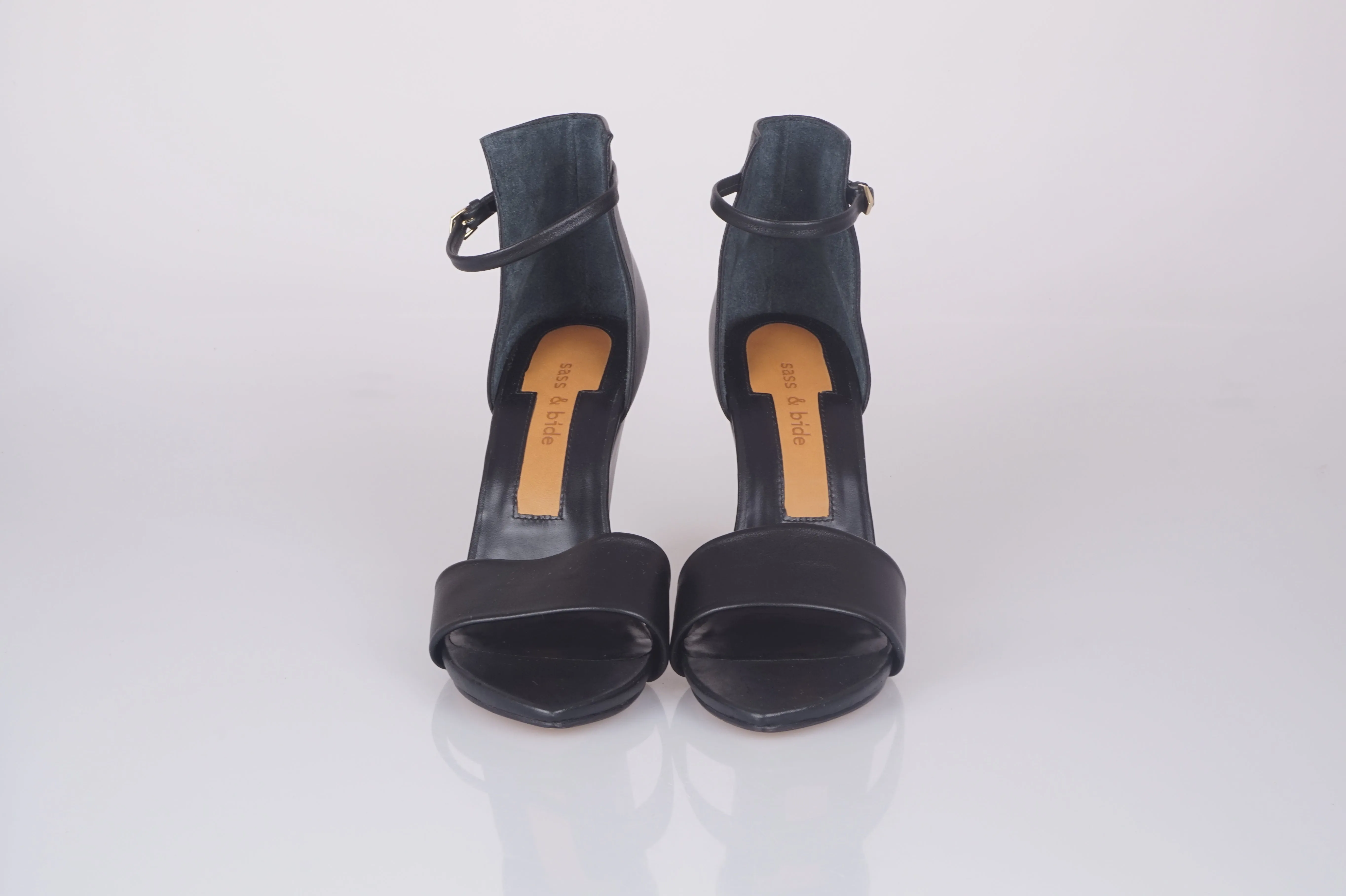 Your curious life black sandals